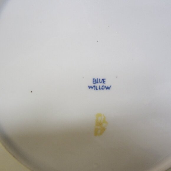 VTG BLUE WILLOW DISPLAY PLATE, HAND PAINTED TRADITIONAL BLUE, 10'' PLATE - Picture 7 of 7